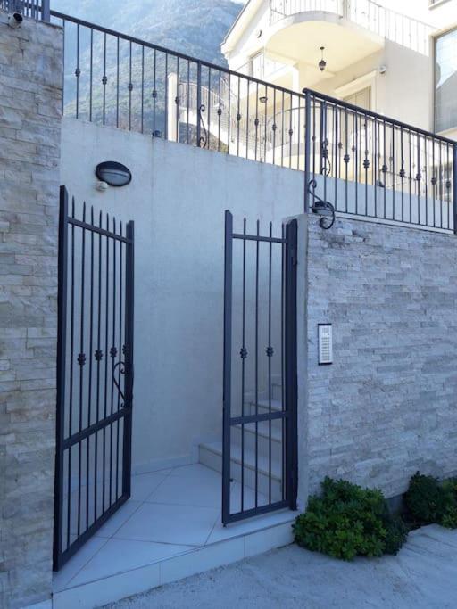 2Br Apartment With Pool Kotor Eksteriør billede