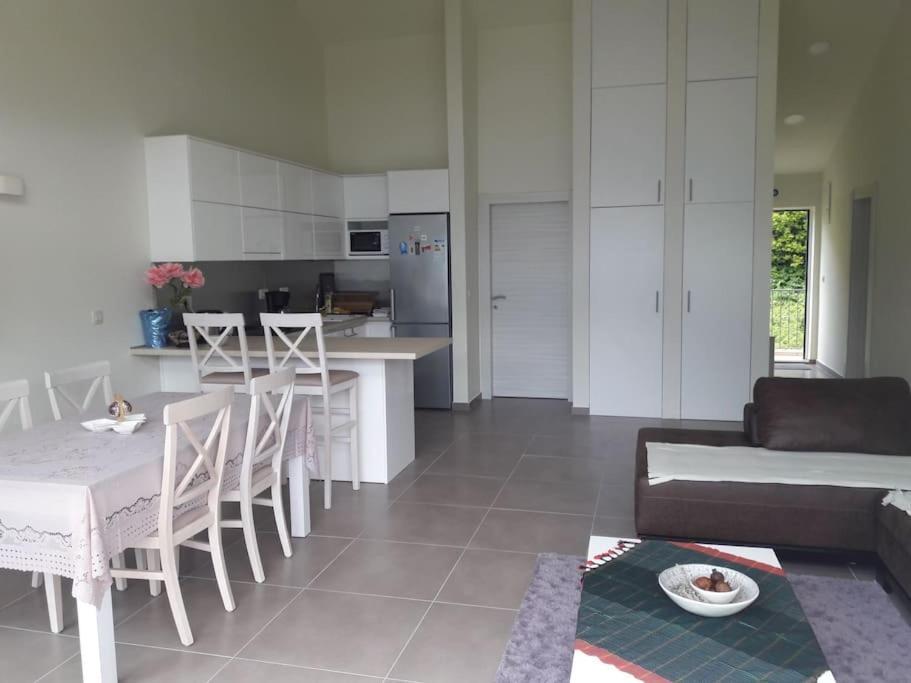 2Br Apartment With Pool Kotor Eksteriør billede