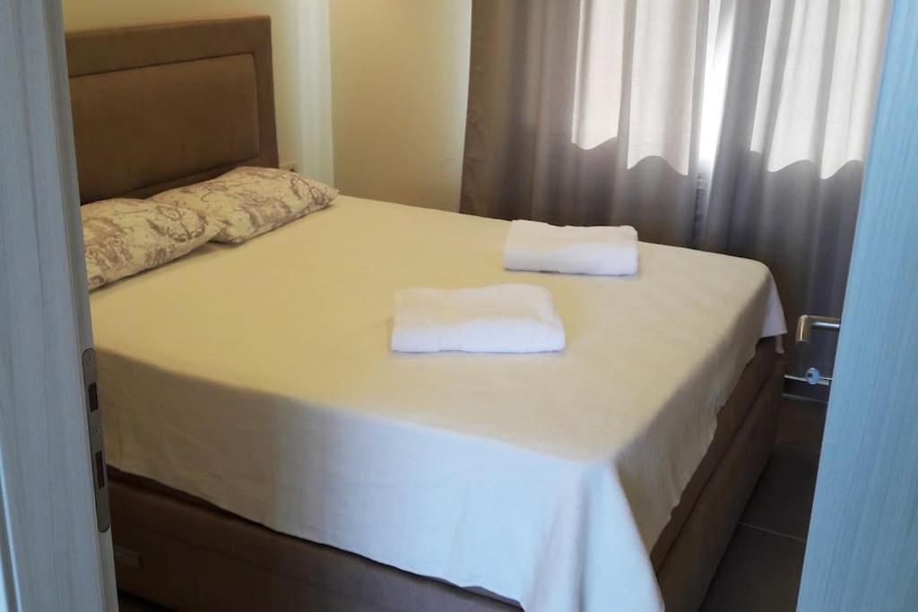 2Br Apartment With Pool Kotor Eksteriør billede