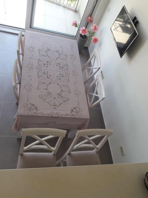 2Br Apartment With Pool Kotor Eksteriør billede