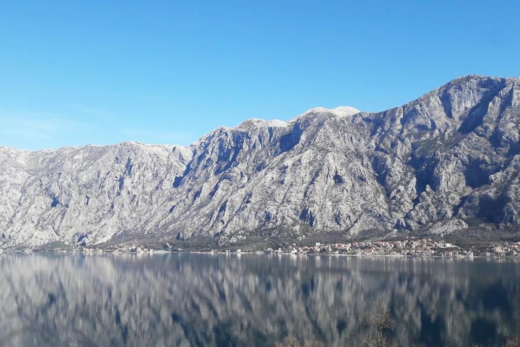 2Br Apartment With Pool Kotor Eksteriør billede