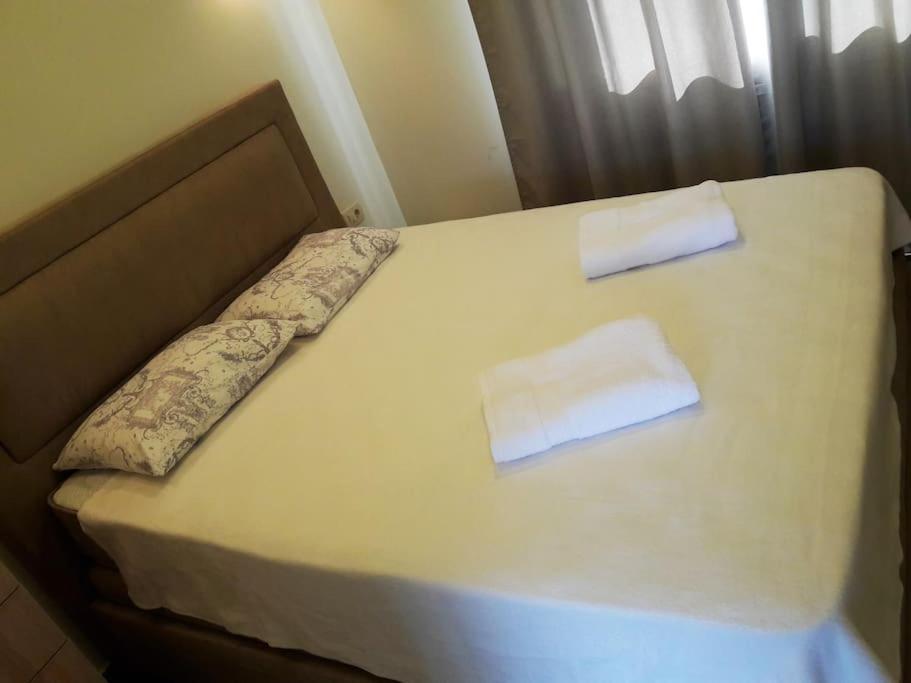 2Br Apartment With Pool Kotor Eksteriør billede