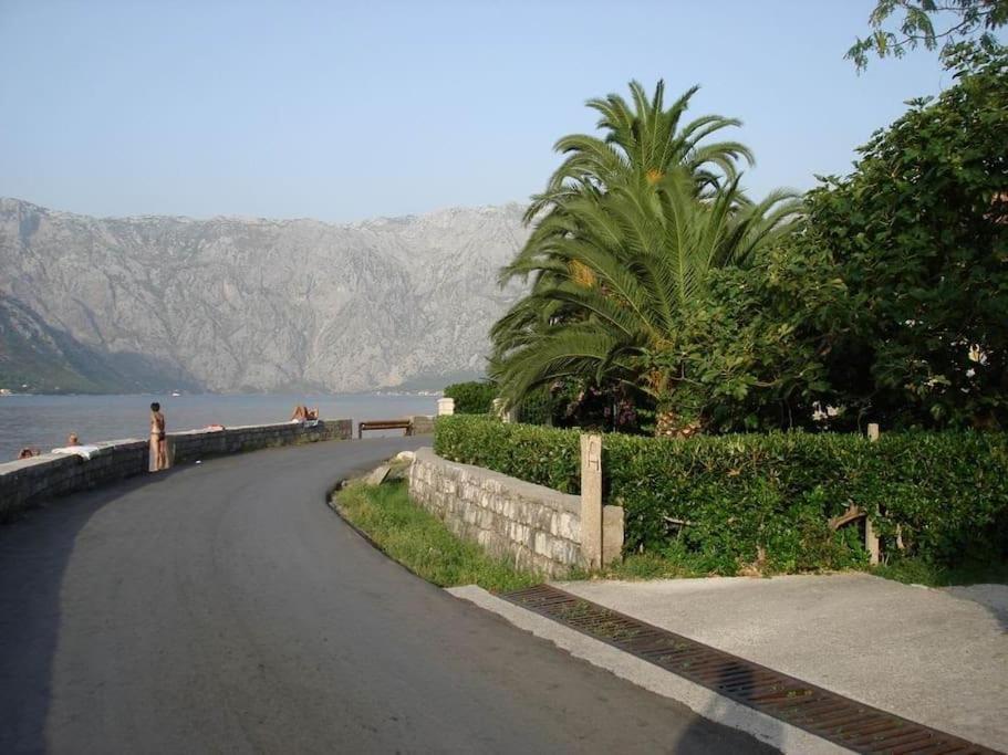 2Br Apartment With Pool Kotor Eksteriør billede