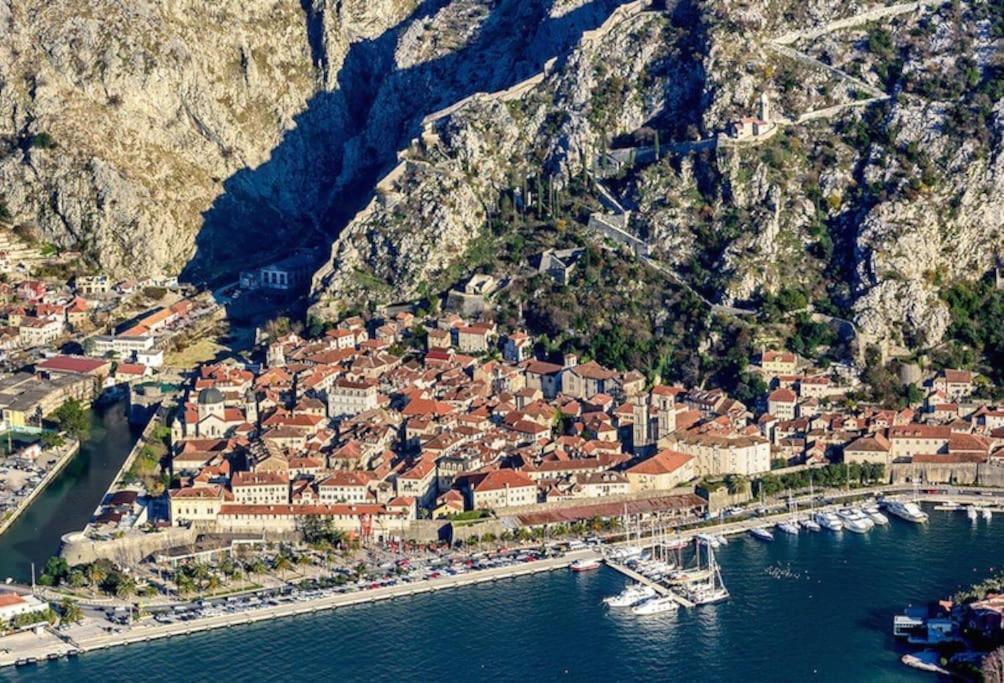 2Br Apartment With Pool Kotor Eksteriør billede